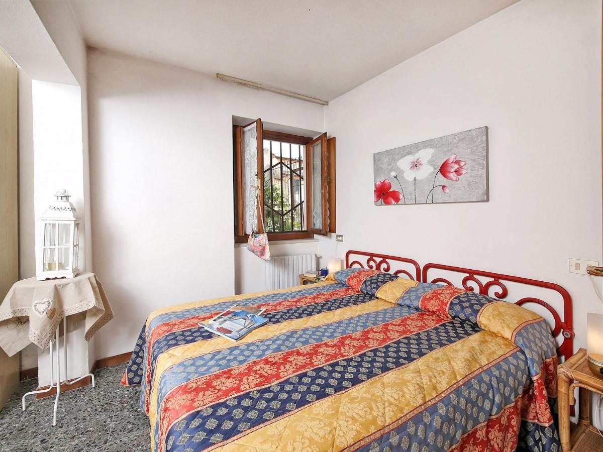 Apartment Torretta 1 By Interhome San Felice del Benaco Eksteriør bilde